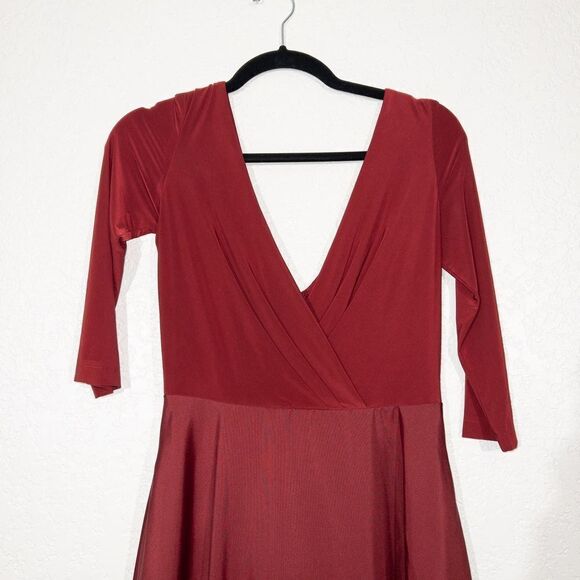 New Alfred Sung Burgundy Mikado 3/4 Sleeve V Neck Gown Size‎ 2 - Picture 3 of 9